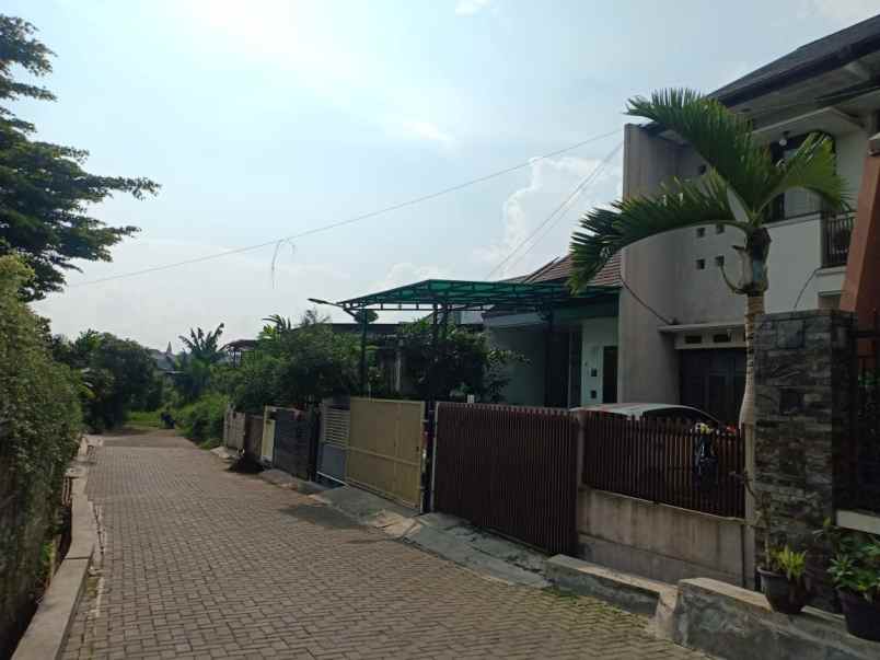 dijual rumah bukit sariwangi