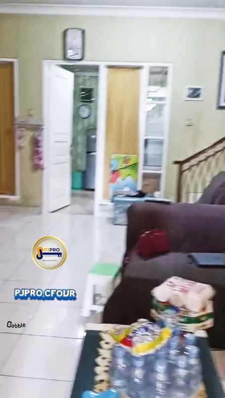 dijual rumah bulevar hijau