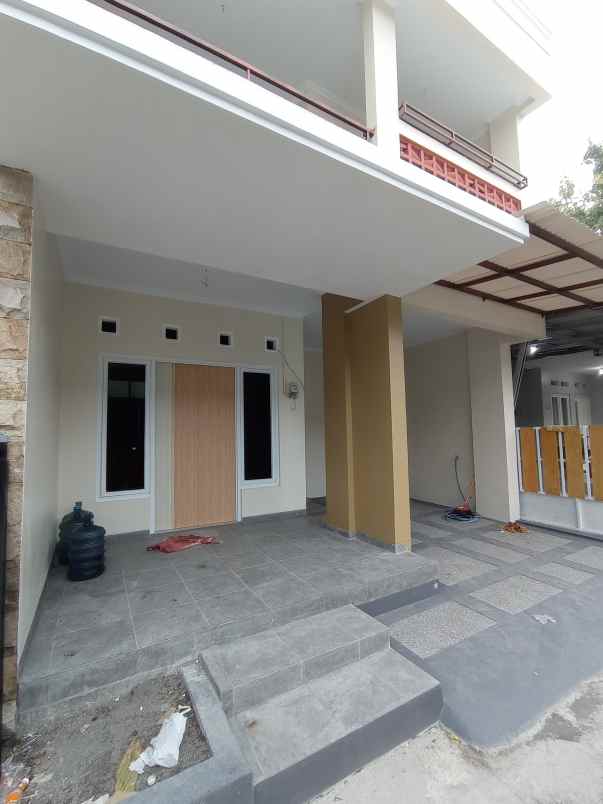 dijual rumah candi gebang