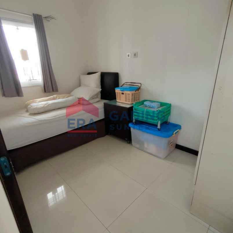 dijual rumah cempaka putih