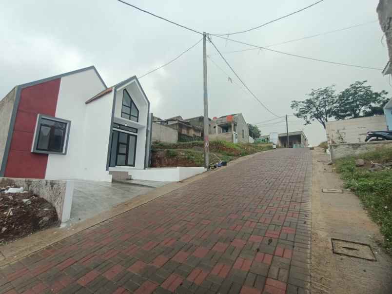 dijual rumah cibolerang cinunuk