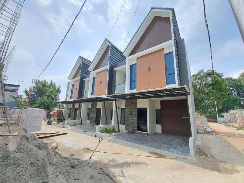 dijual rumah cibubur