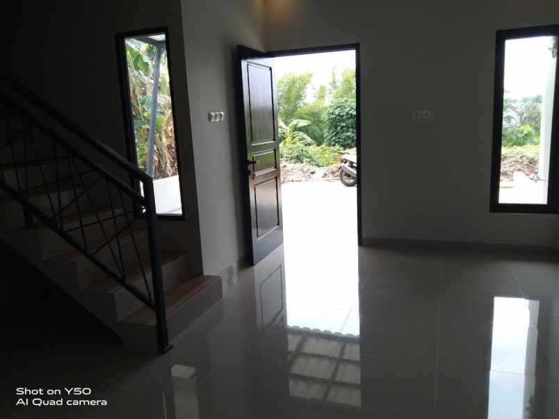 dijual rumah cibubur