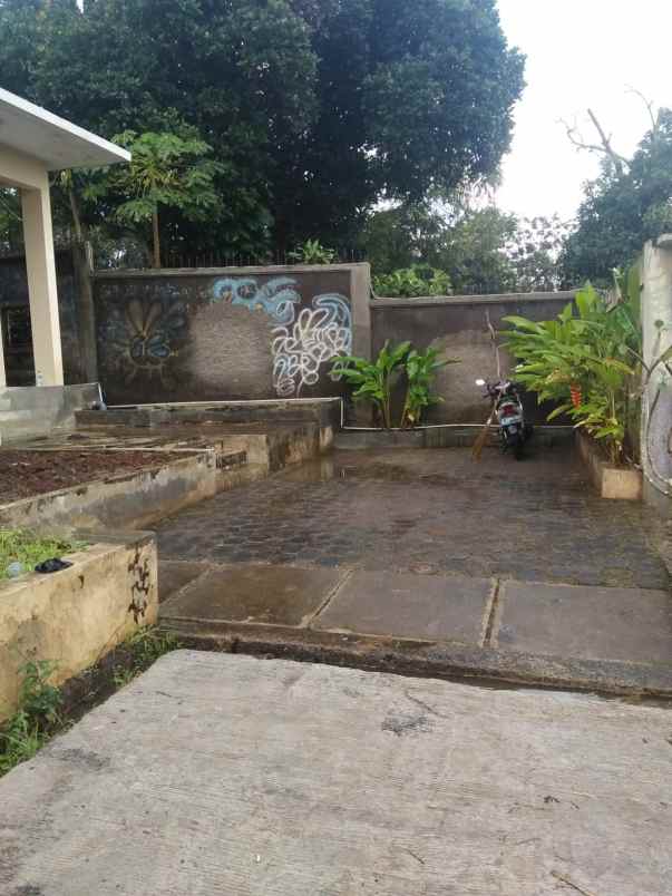 dijual rumah cigadung area dago bandung