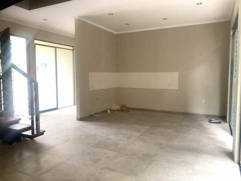 dijual rumah cigadung dago bandung utara