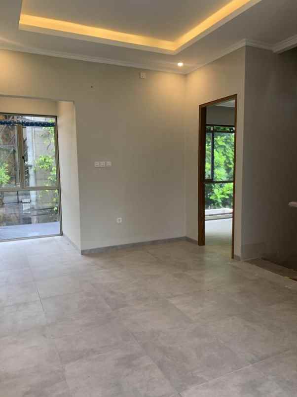 dijual rumah cigadung dago bandung utara