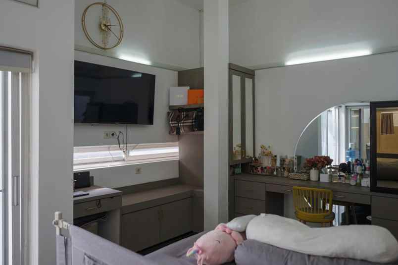 dijual rumah cigadung dago bandung utara