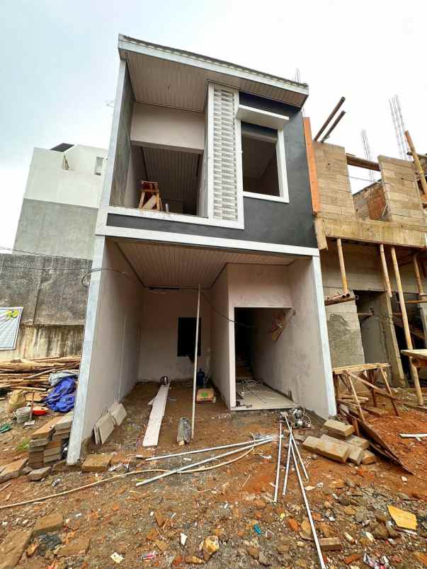 dijual rumah cijantung