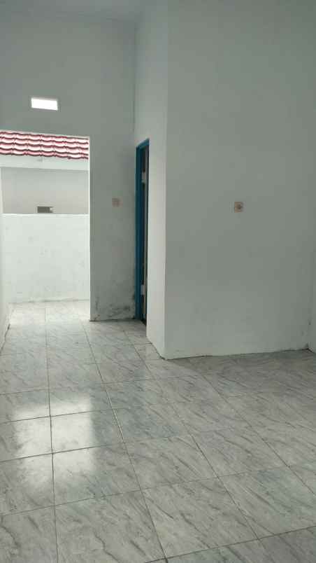 dijual rumah cikao bandung