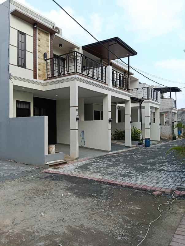 dijual rumah cimanggis depok
