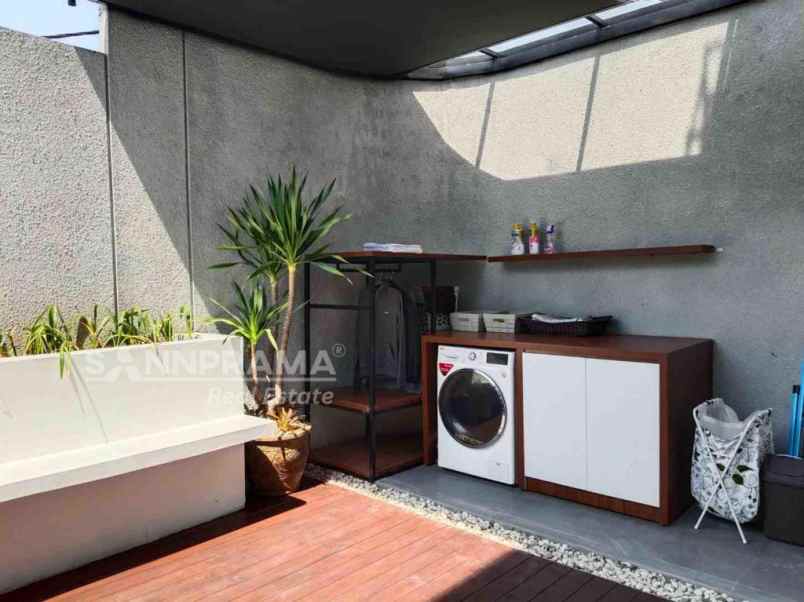 dijual rumah cimpaeun