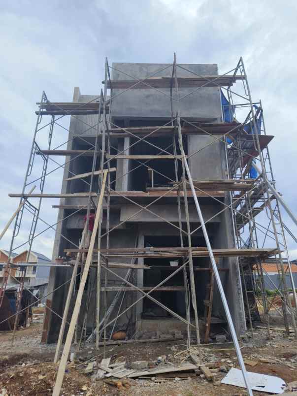 dijual rumah cipayung