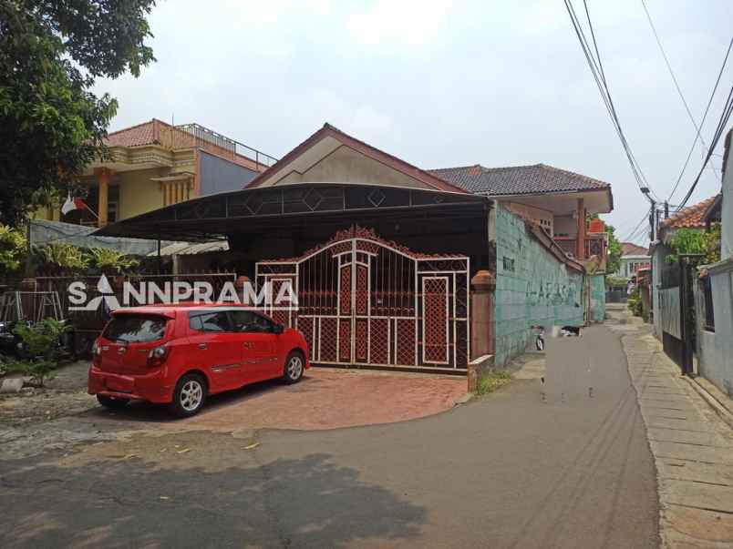 dijual rumah cipedak jagakarsa jaksel