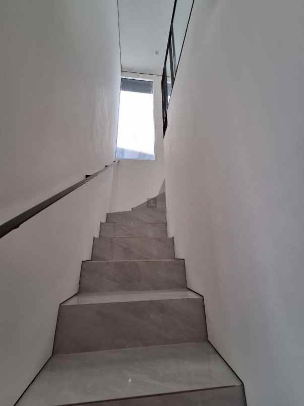 dijual rumah ciputat tangsel