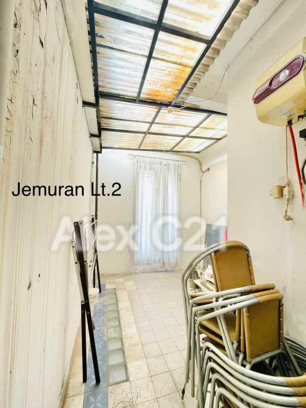 dijual rumah cireundeu