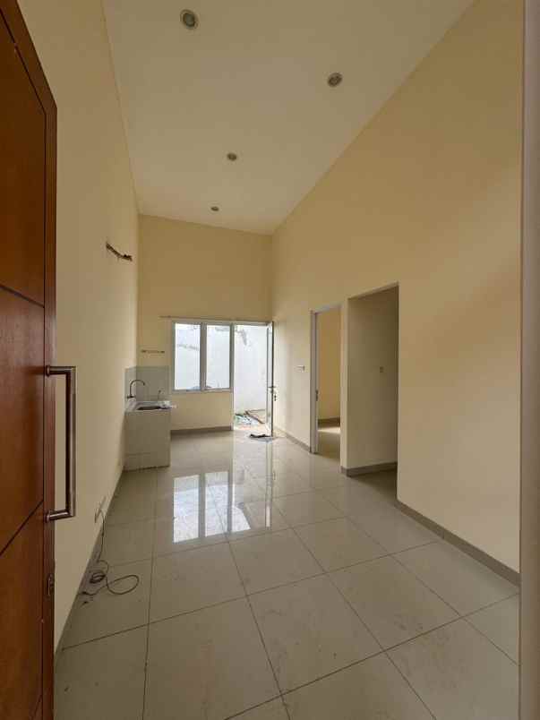 dijual rumah citra raya tangerang