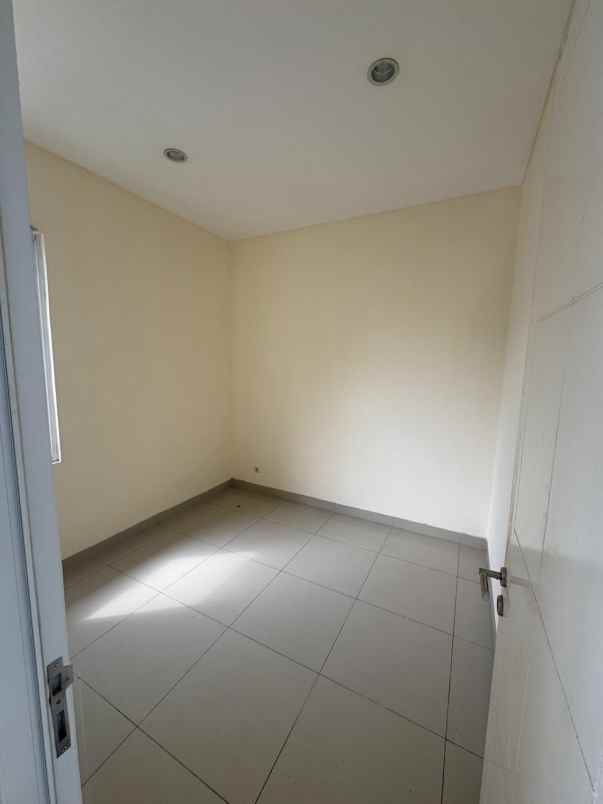 dijual rumah citra raya tangerang