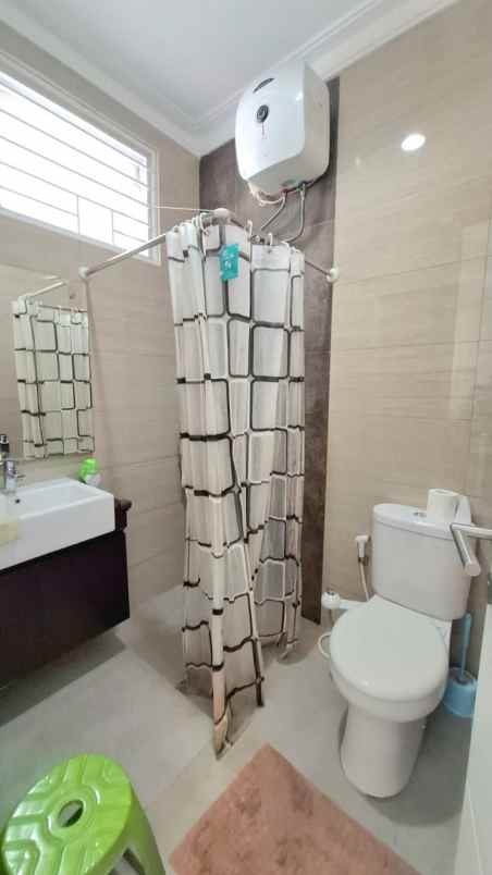 dijual rumah citragran cibubur