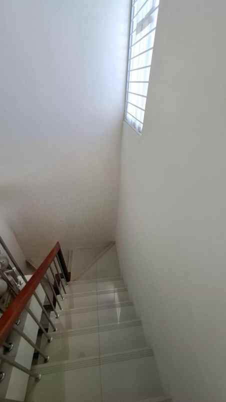 dijual rumah citragran cibubur