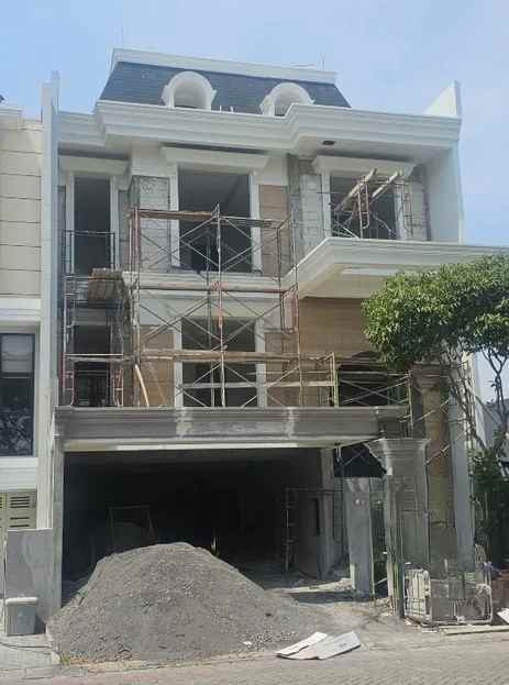 dijual rumah citraland north emerald