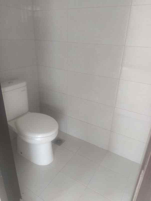 dijual rumah cluster alabama pik2