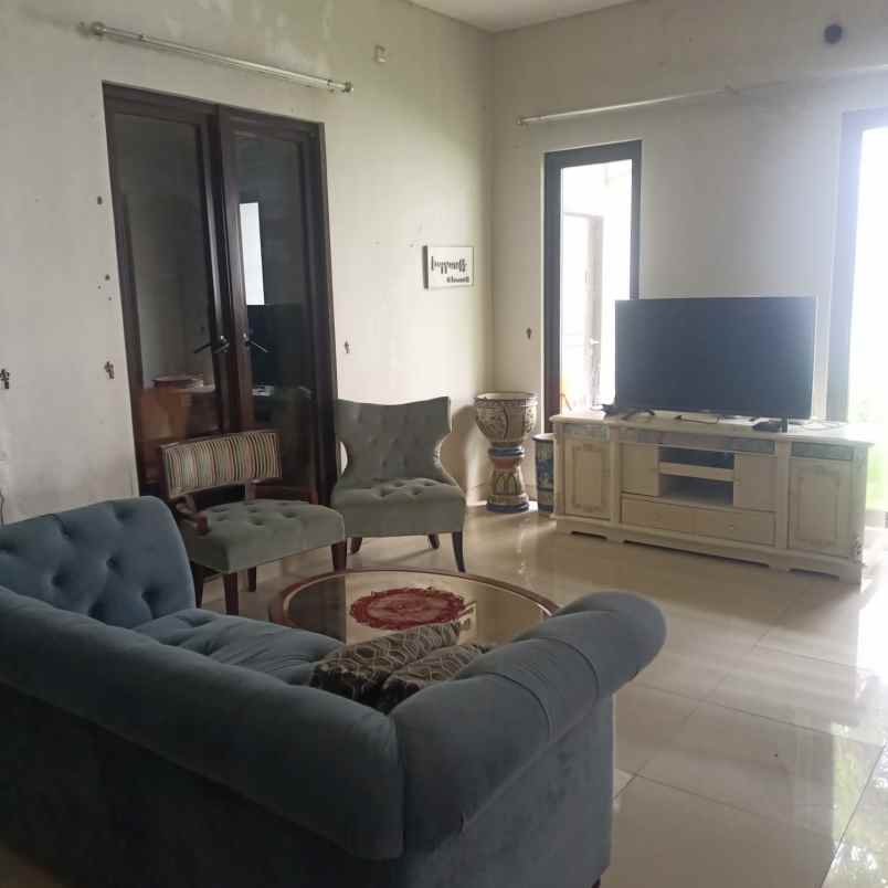 dijual rumah cluster asera one south