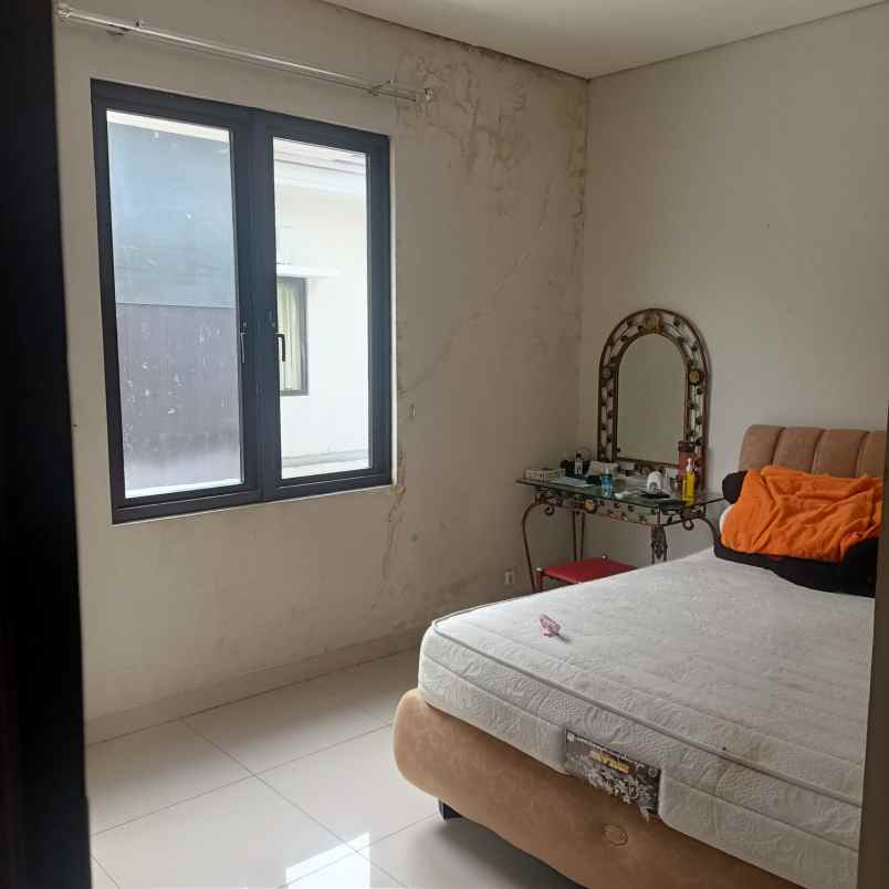 dijual rumah cluster asera one south