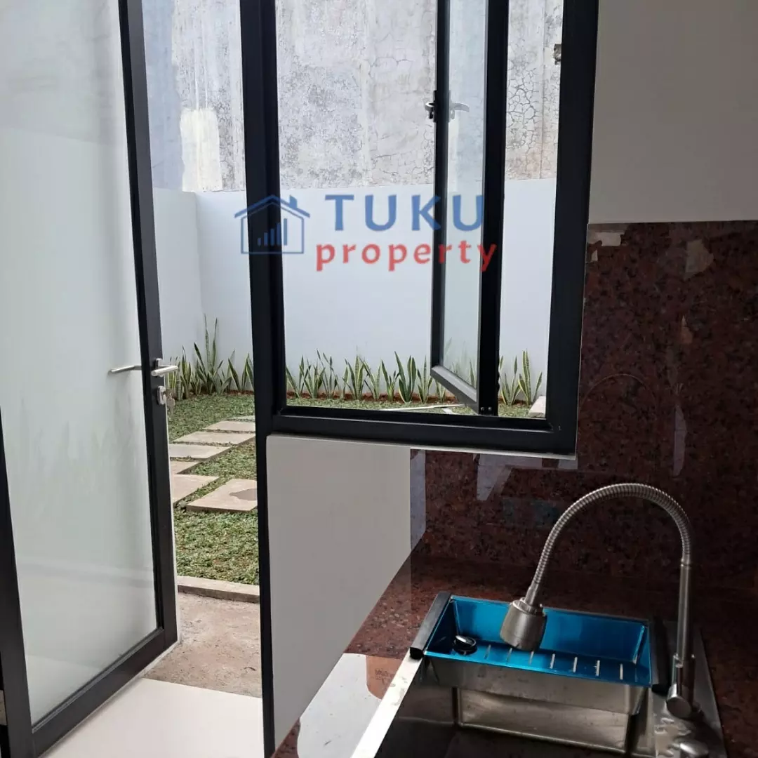 dijual rumah cluster baru di warung sila jagakarsa