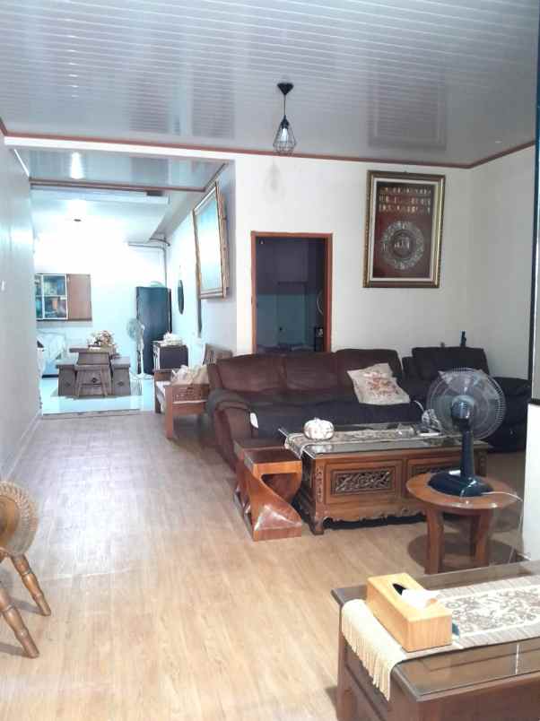 dijual rumah cluster boulevard hijau