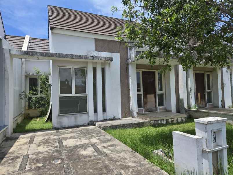 dijual rumah cluster fedora suvarna sutera tangerang