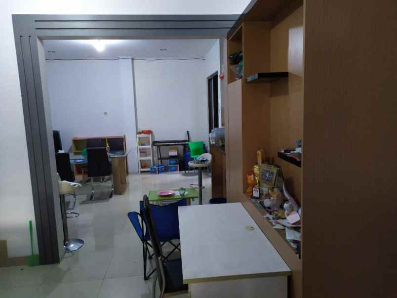 dijual rumah cluster fully furnished di casa jardin