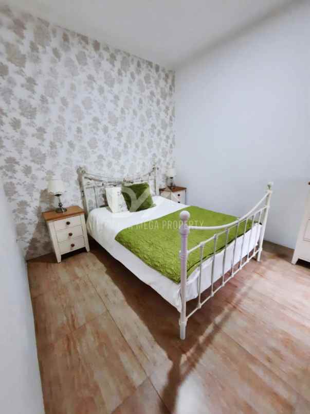 dijual rumah cluster grasela graha raya