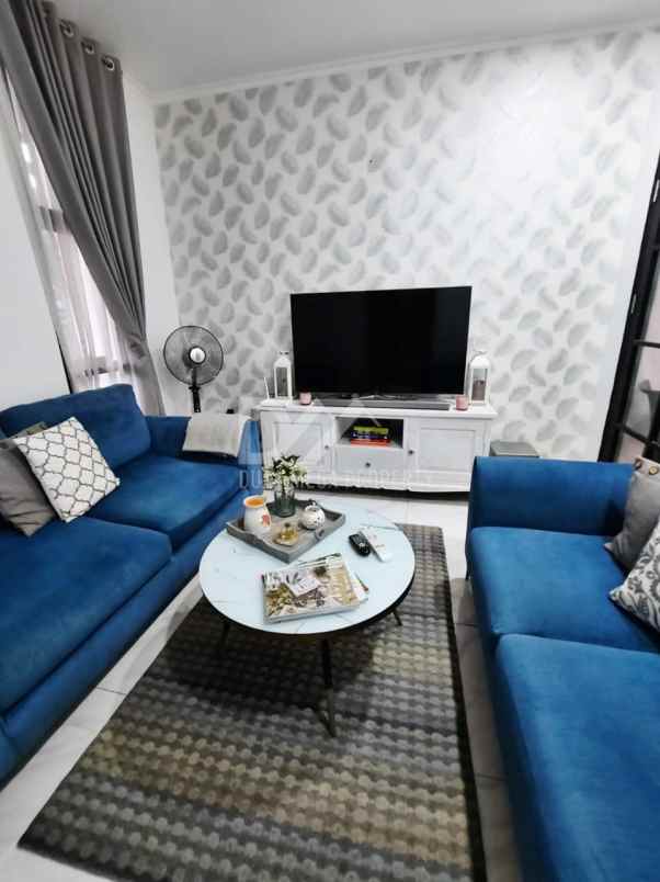 dijual rumah cluster grasela graha raya