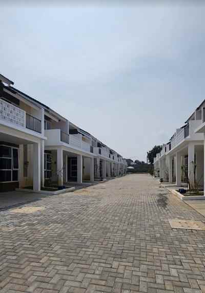 dijual rumah cluster kristal aryana