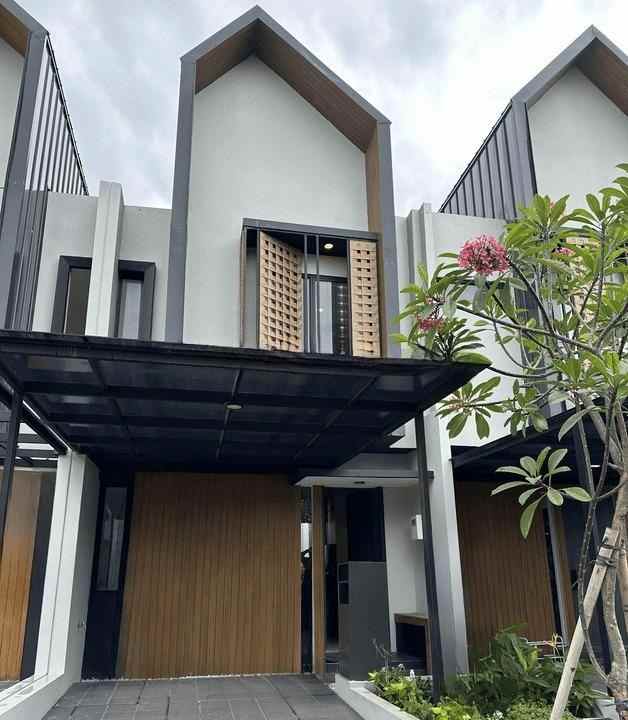 dijual rumah cluster mahakam the