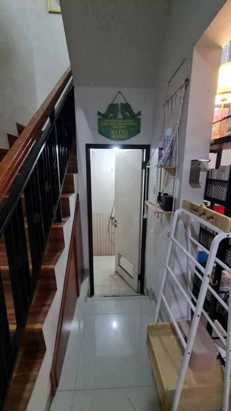 dijual rumah cluster taman tjikini