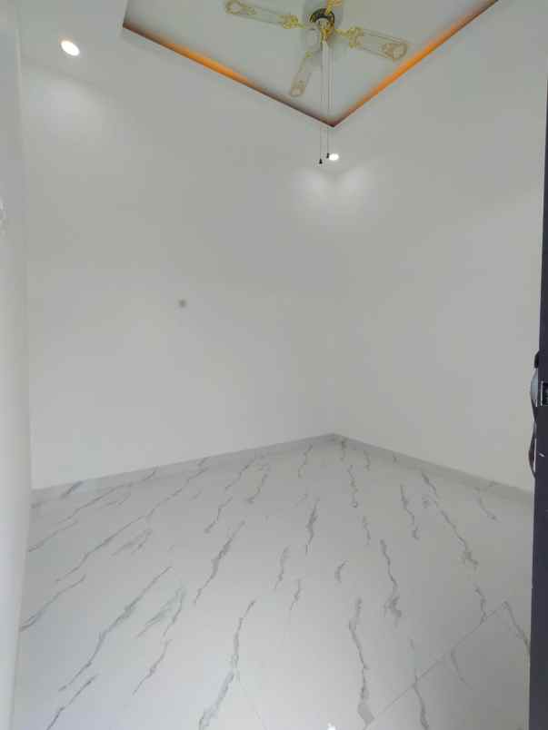 dijual rumah condet jakarta timur