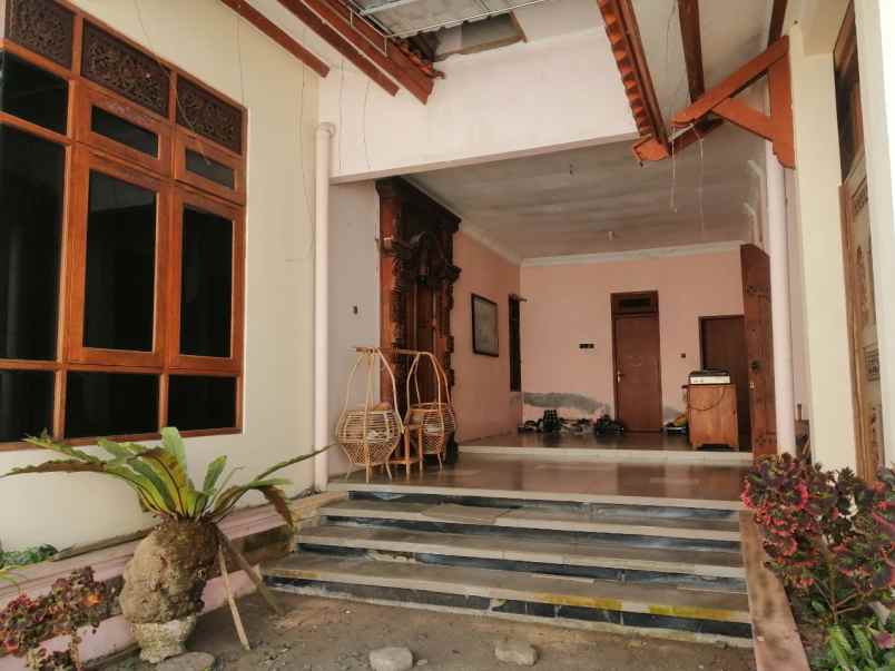 dijual rumah condongcatur depok sleman