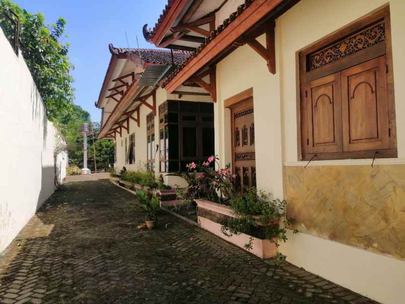 dijual rumah condongcatur depok sleman