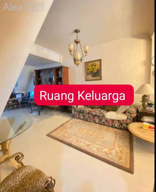 dijual rumah daan mogot