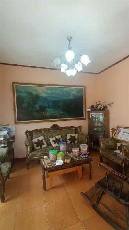 dijual rumah dalam perumahan elite galaxy bekasi