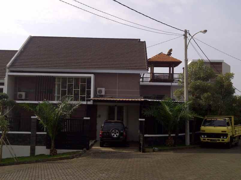 dijual rumah de cassablanca residence