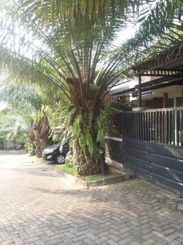 dijual rumah de cassablanca residence