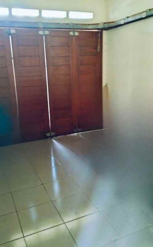dijual rumah de green grande kel