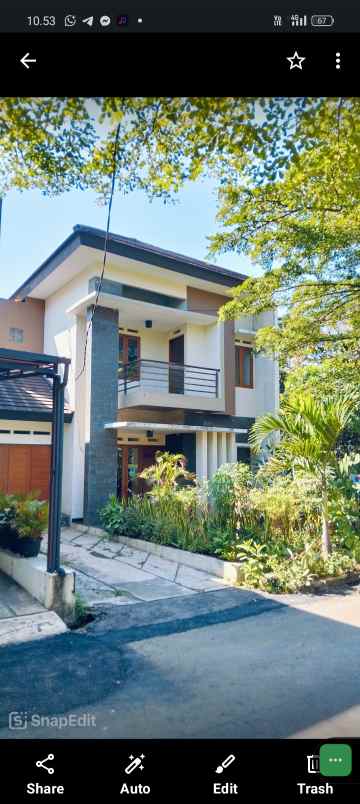 dijual rumah de green grande kel