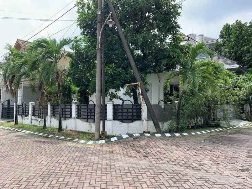 dijual rumah deltasari indah koreksasri