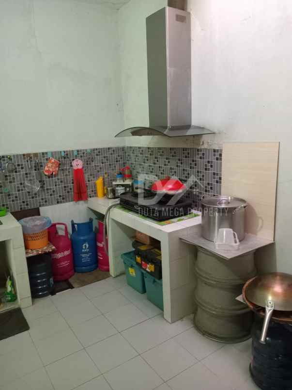 dijual rumah di bsd city