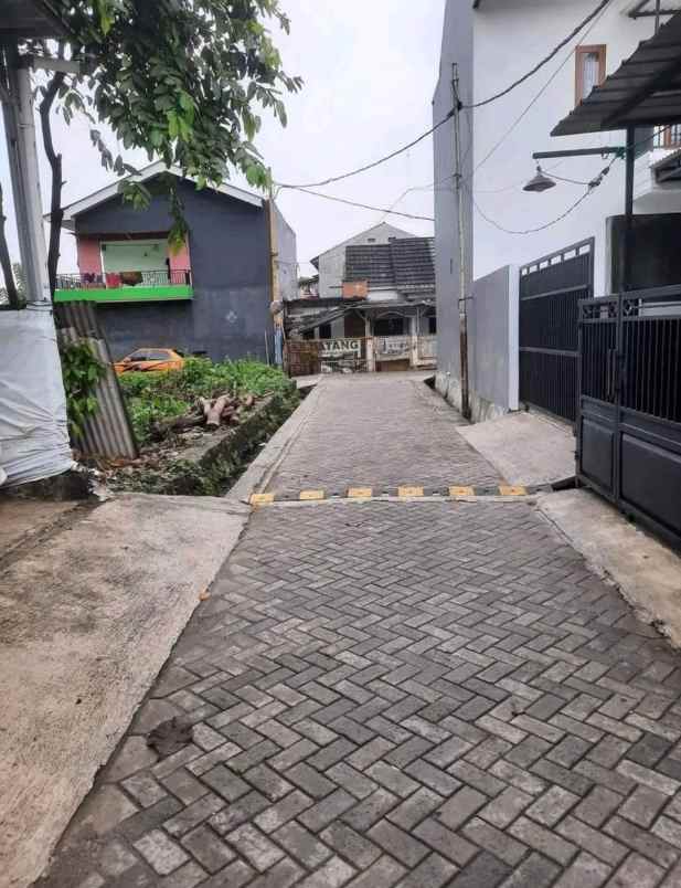 dijual rumah di daerah cipondoh tangerang