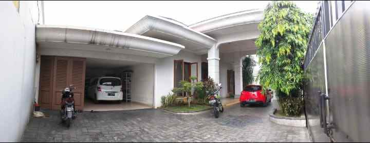 dijual rumah di jl lebak bulus jakarta selatan