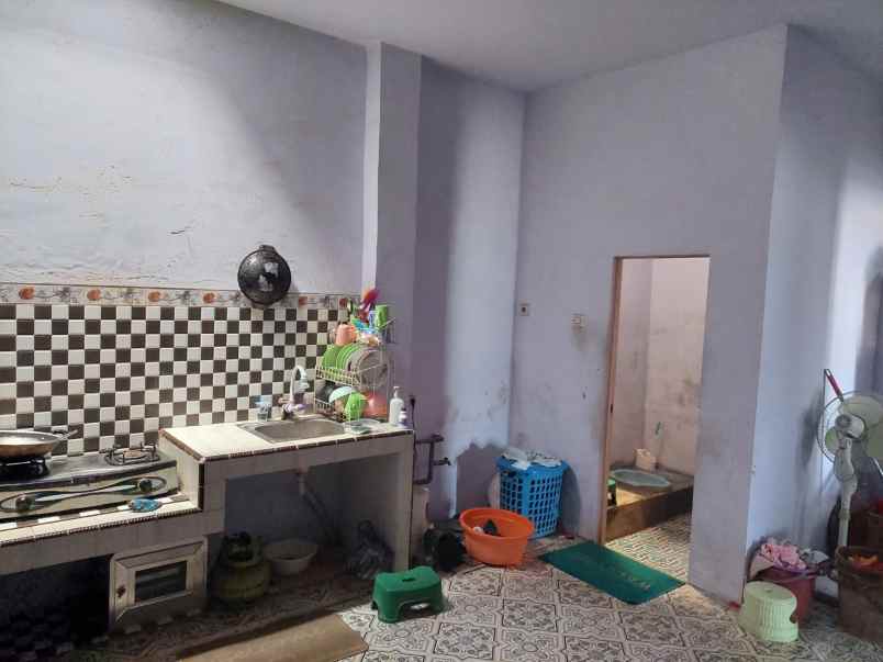 dijual rumah di perumahan graha citra mas